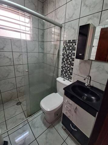 Casa à venda com 4 quartos, 214m² - Foto 3