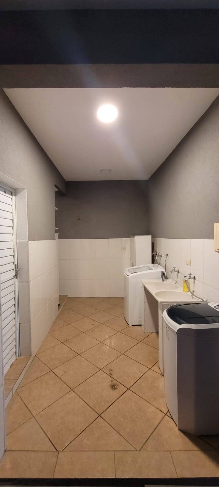 Casa à venda com 3 quartos, 125m² - Foto 27