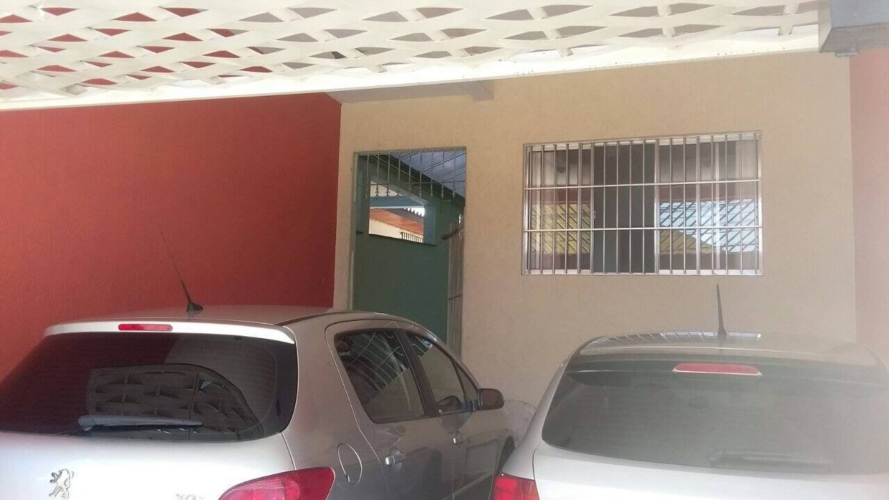 Casa à venda com 4 quartos, 250m² - Foto 16