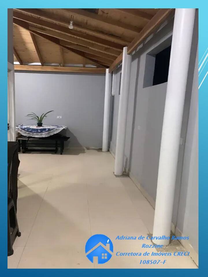 Casa à venda com 2 quartos, 60m² - Foto 10