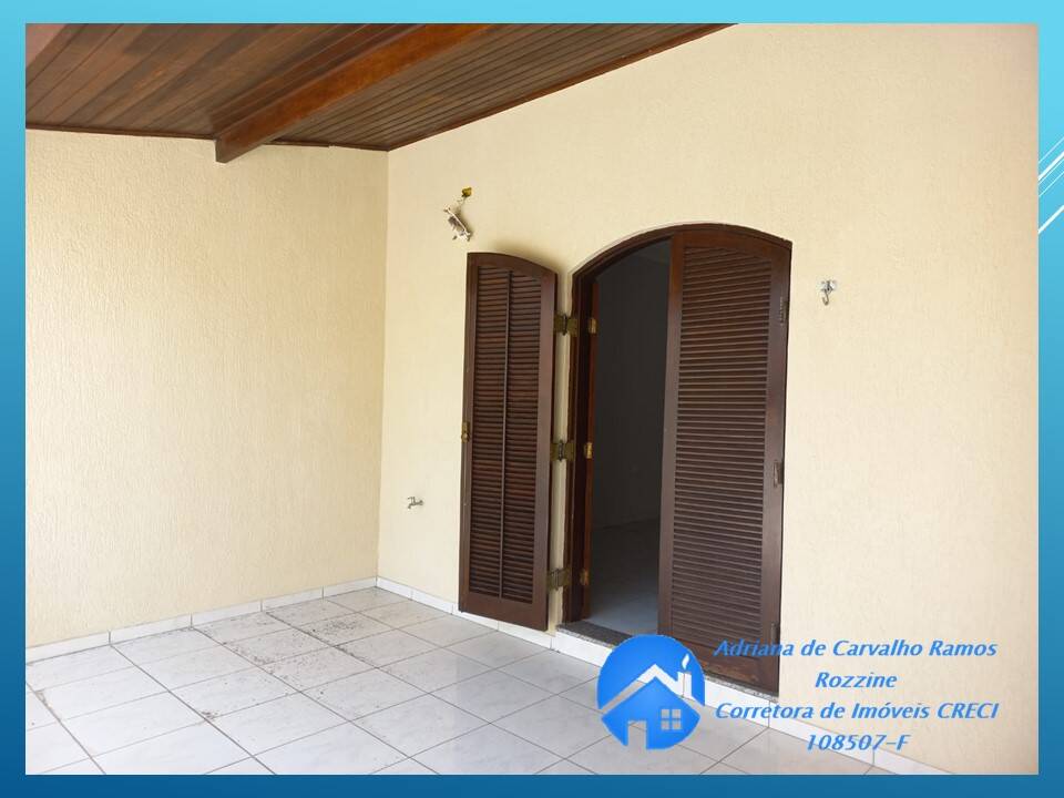 Casa à venda com 3 quartos, 230m² - Foto 18