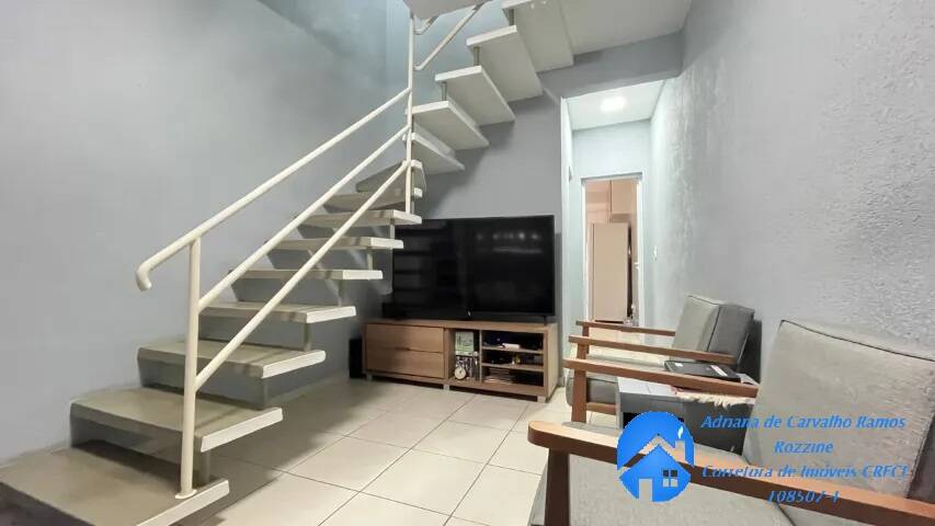 Casa à venda com 2 quartos, 84m² - Foto 5