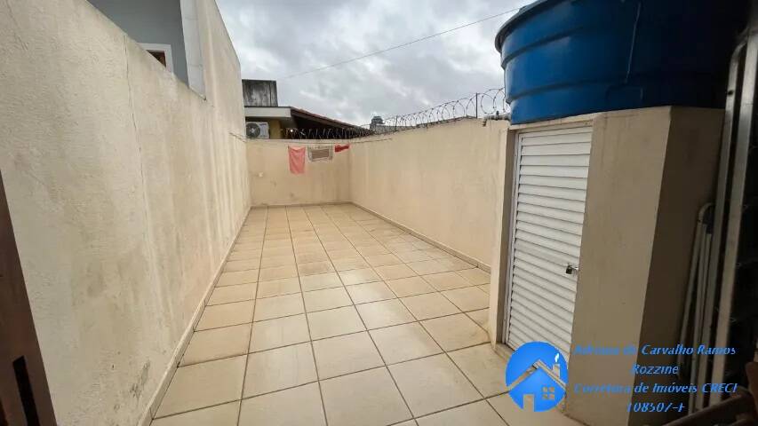 Casa à venda com 2 quartos, 84m² - Foto 16