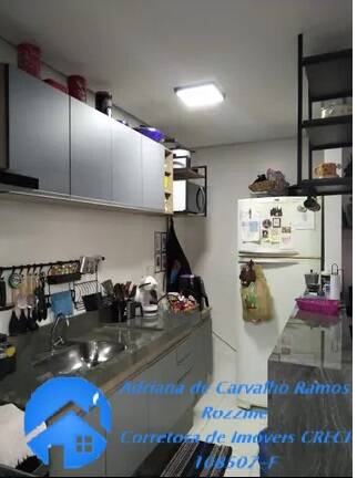 Casa à venda com 2 quartos, 70m² - Foto 4