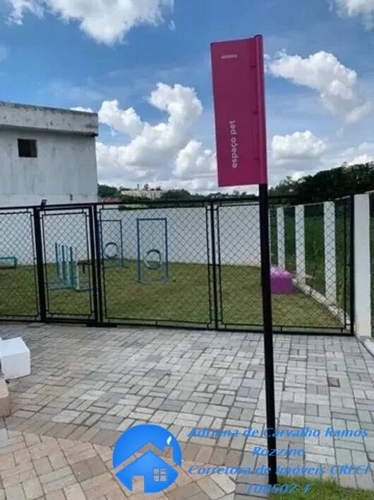 Casa à venda com 2 quartos, 70m² - Foto 8