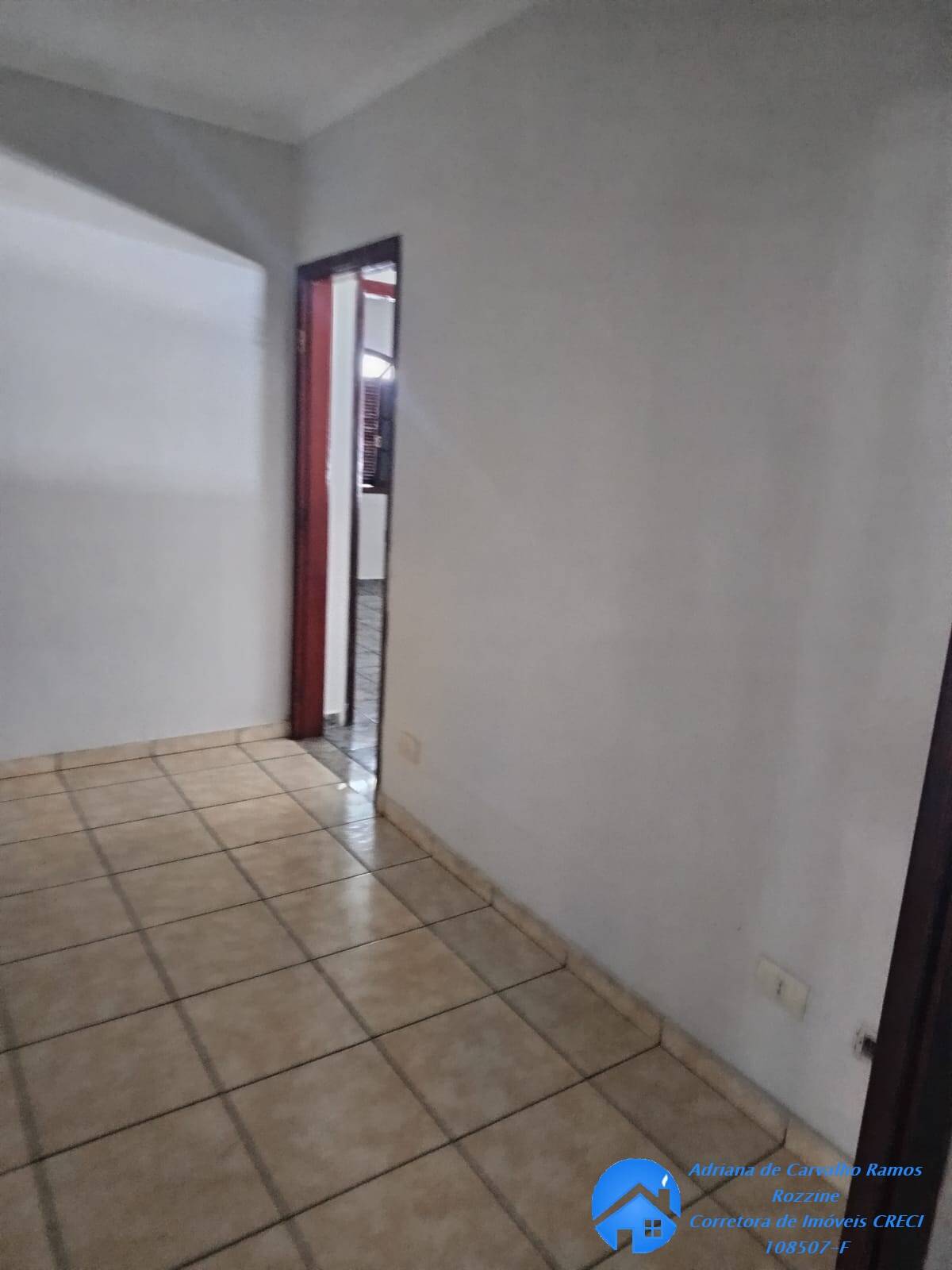 Casa para alugar com 3 quartos, 80m² - Foto 13