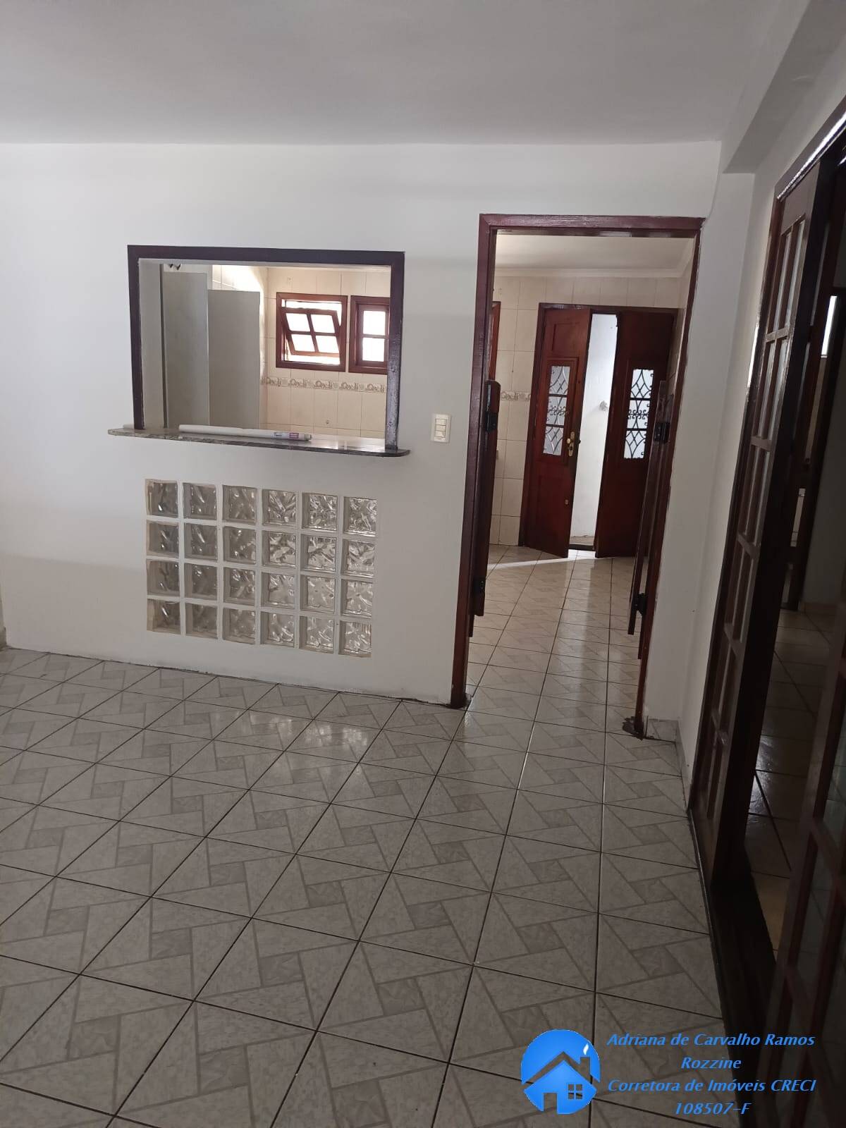 Casa para alugar com 3 quartos, 80m² - Foto 4