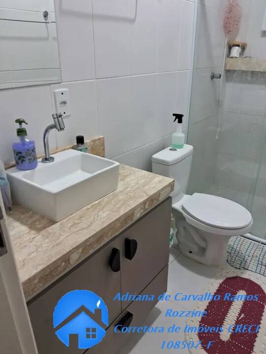 Casa à venda com 2 quartos, 48m² - Foto 13