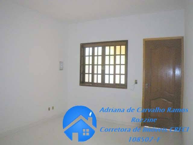 Casa à venda com 3 quartos, 188m² - Foto 2