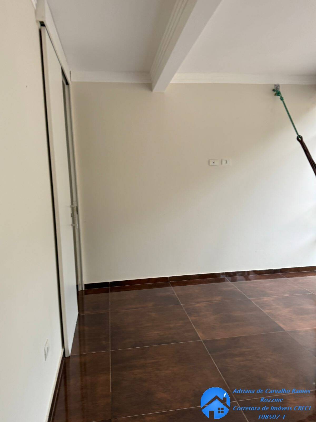 Casa à venda com 3 quartos, 250m² - Foto 15