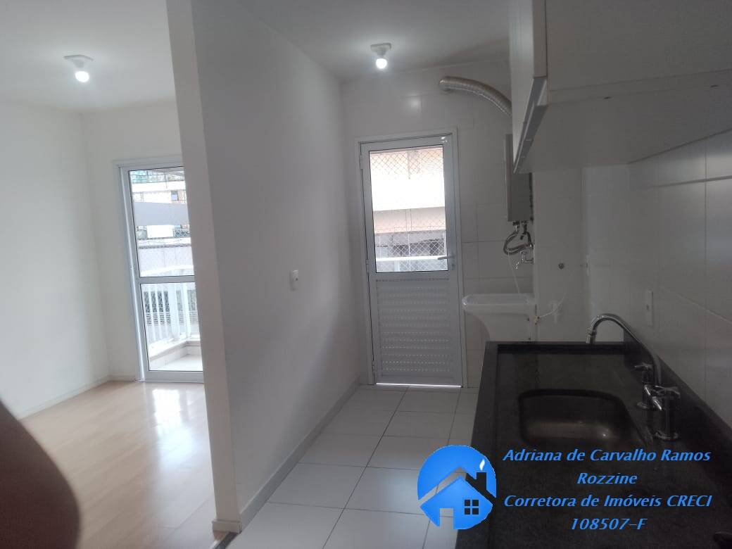 Apartamento à venda com 2 quartos, 60m² - Foto 4