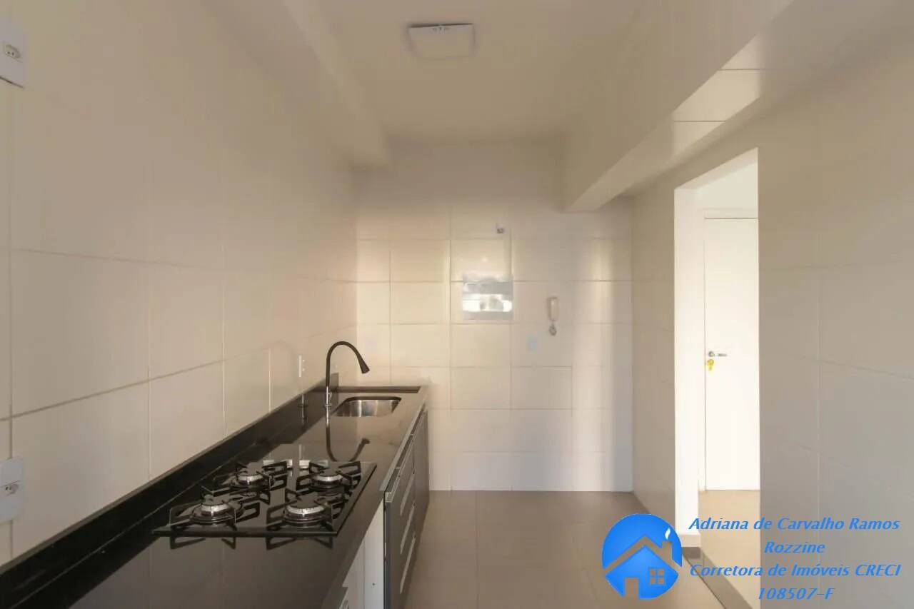 Apartamento à venda com 2 quartos, 58m² - Foto 2