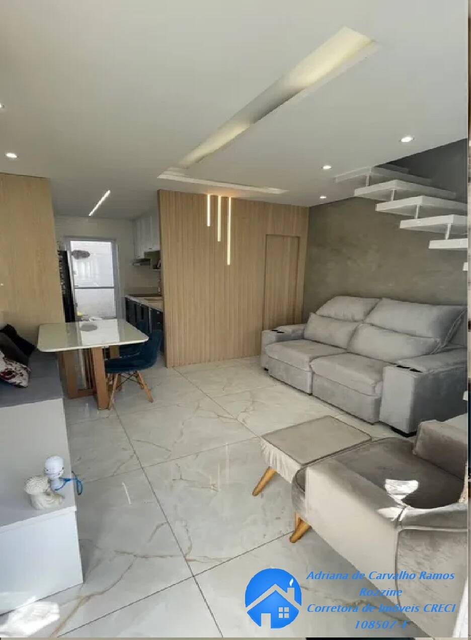 Casa à venda com 2 quartos, 47m² - Foto 4